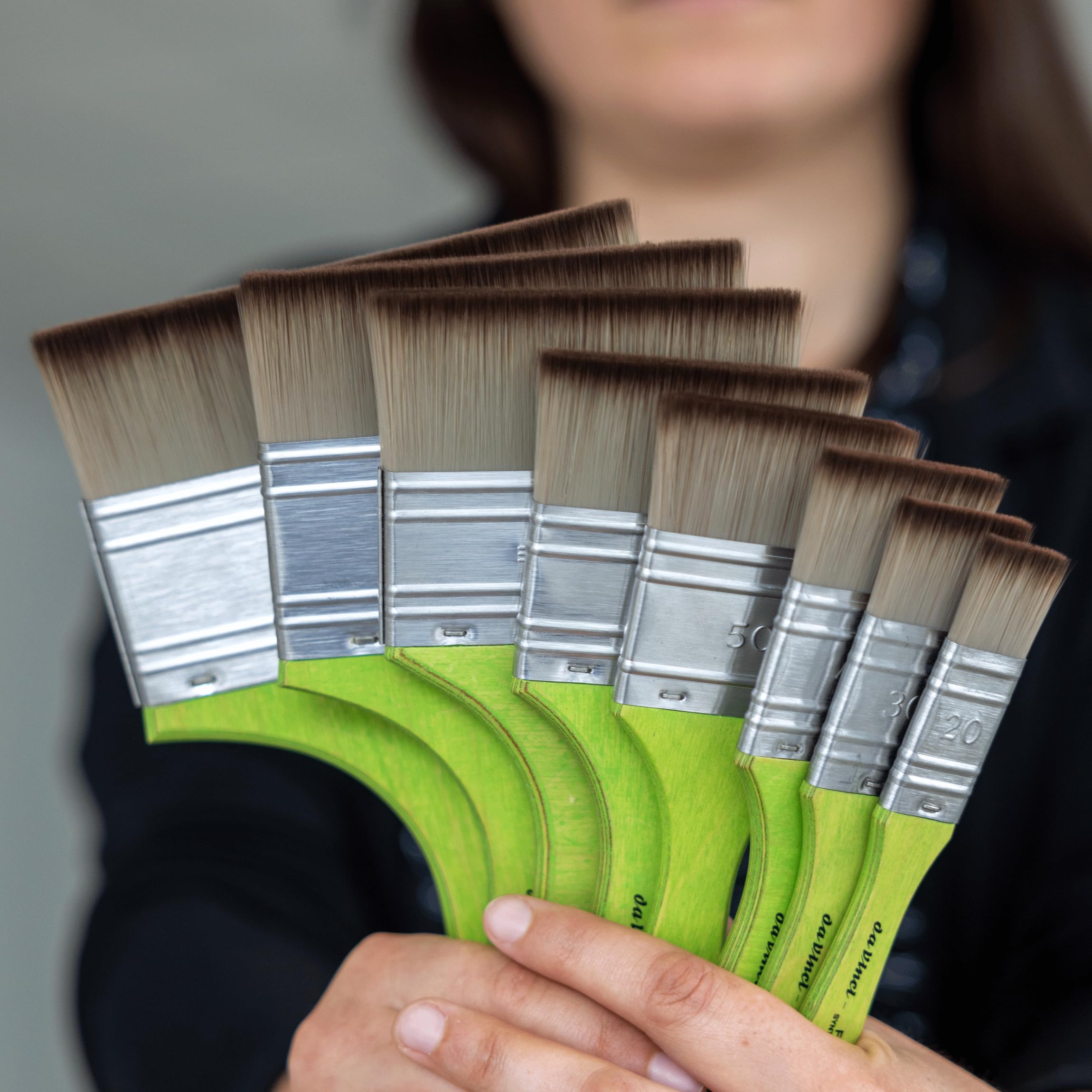 da Vinci Student Series 5073 Fit for School and Hobby Paint Brush, Mottler Flat Elastic Synthetic with Green Matte Handle, Size 60 - Image 6